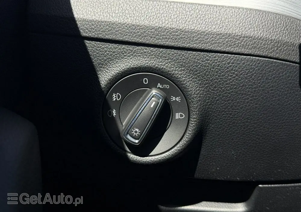 SKODA Superb 1.5 TSI Style DSG