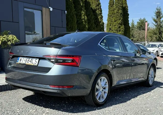 SKODA Superb 1.5 TSI Style DSG