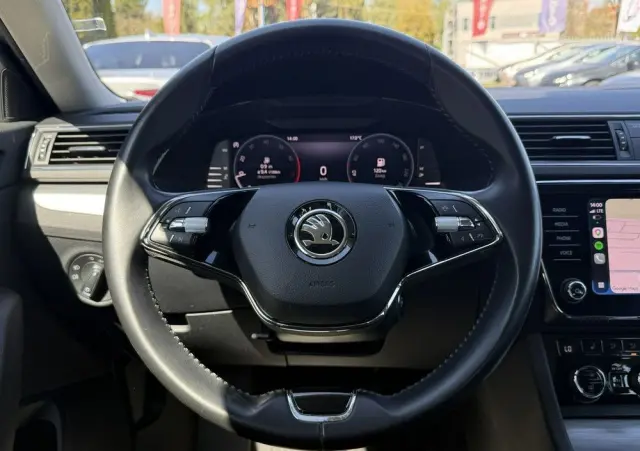 SKODA Superb 1.5 TSI Style DSG