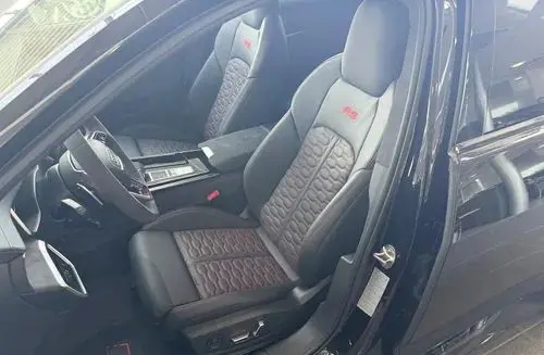 AUDI Rs6 