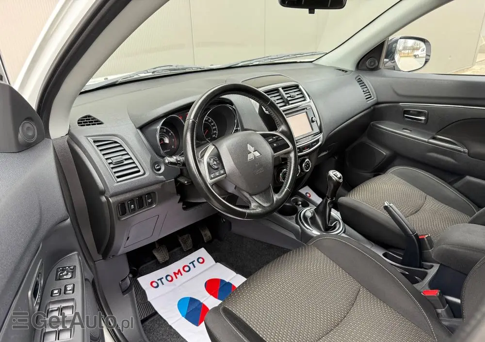 MITSUBISHI ASX 