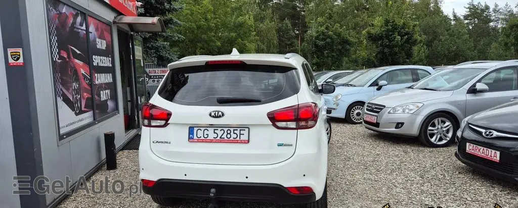 KIA Carens 