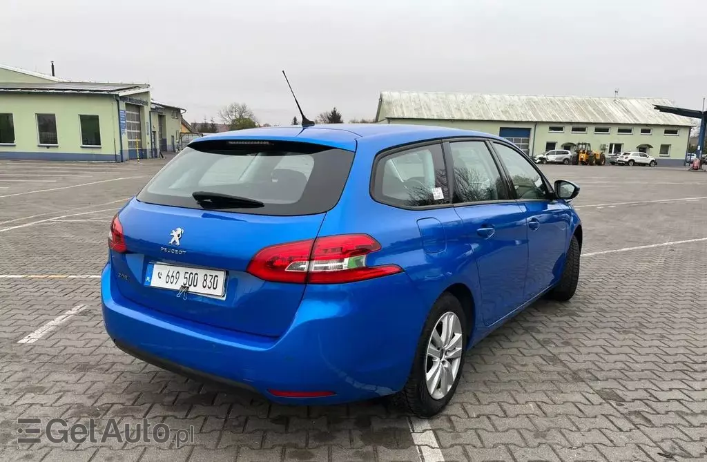 PEUGEOT 308 