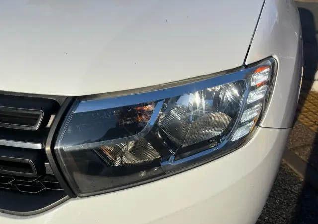 DACIA Sandero 1.0 SCe Access