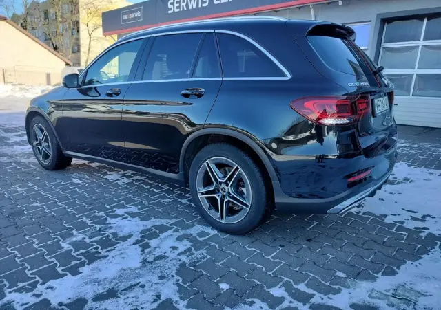 MERCEDES-BENZ GLC 200 4-Matic