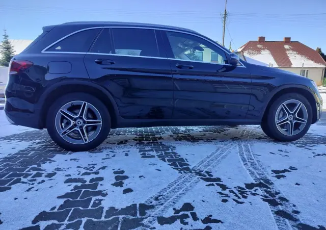 MERCEDES-BENZ GLC 200 4-Matic