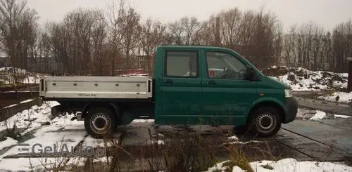 VOLKSWAGEN Transporter 