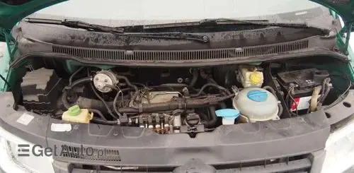 VOLKSWAGEN Transporter 