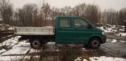 VOLKSWAGEN Transporter 