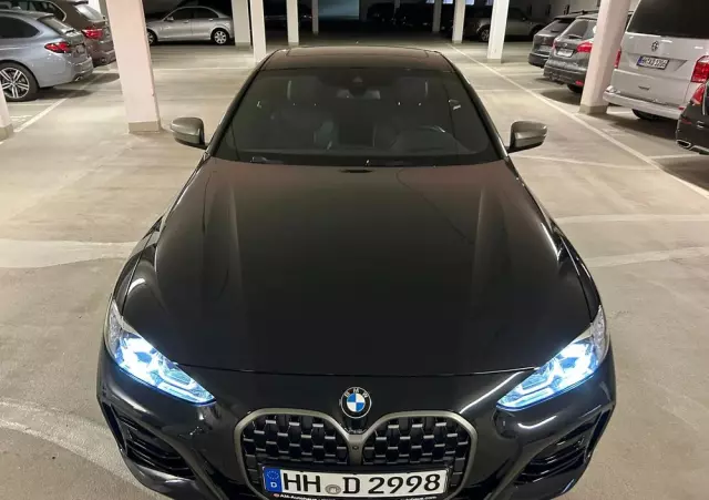 BMW Seria 4 M440i xDrive mHEV sport