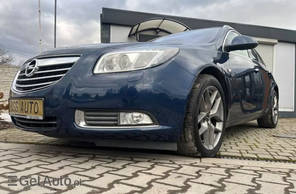 OPEL Insignia 