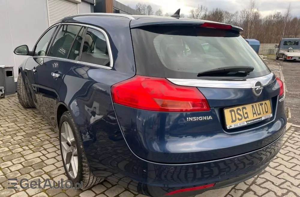 OPEL Insignia 