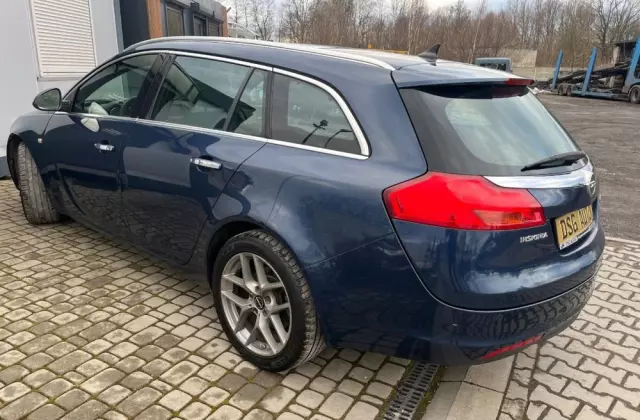 OPEL Insignia 