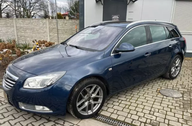 OPEL Insignia 