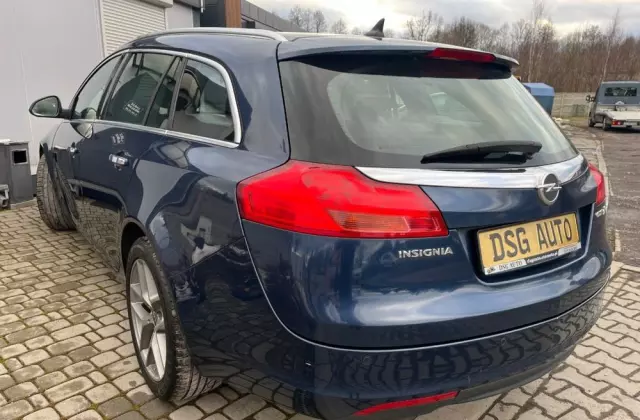 OPEL Insignia 