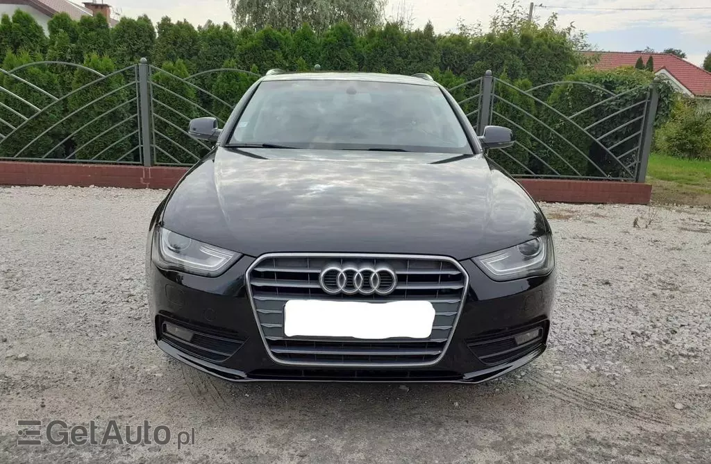 AUDI A4 