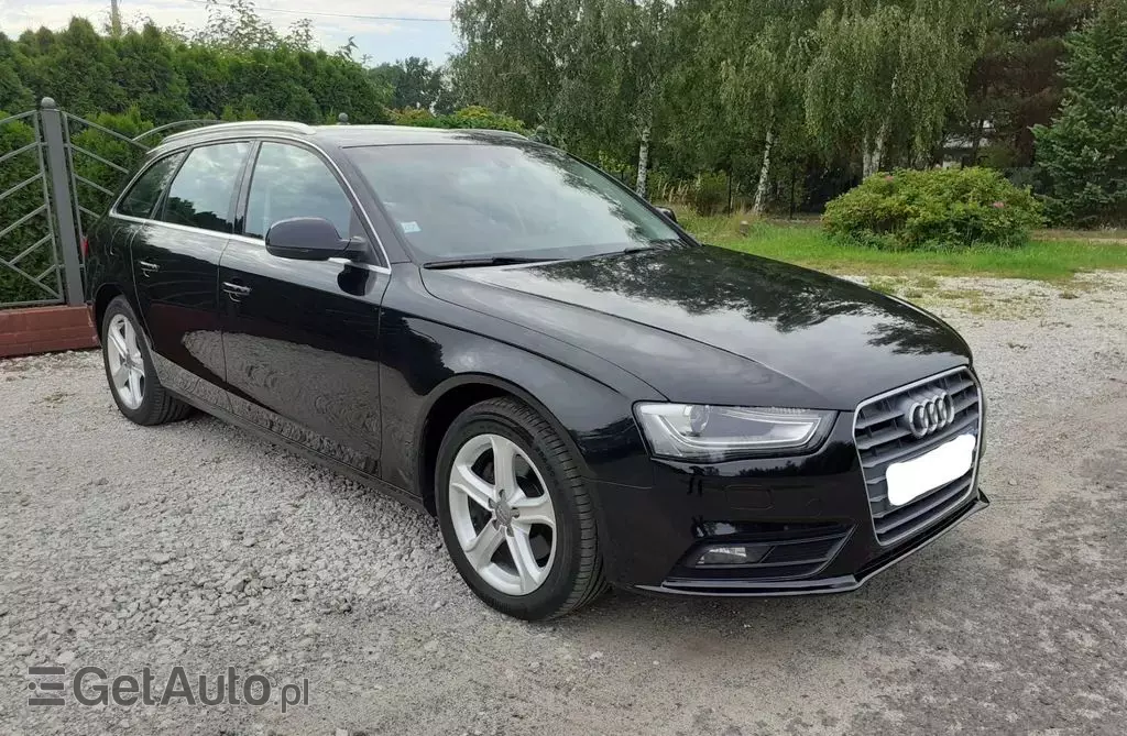 AUDI A4 