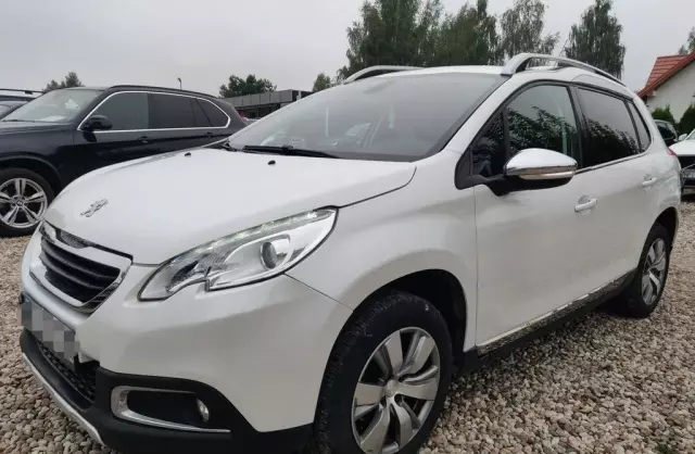 PEUGEOT 2008 