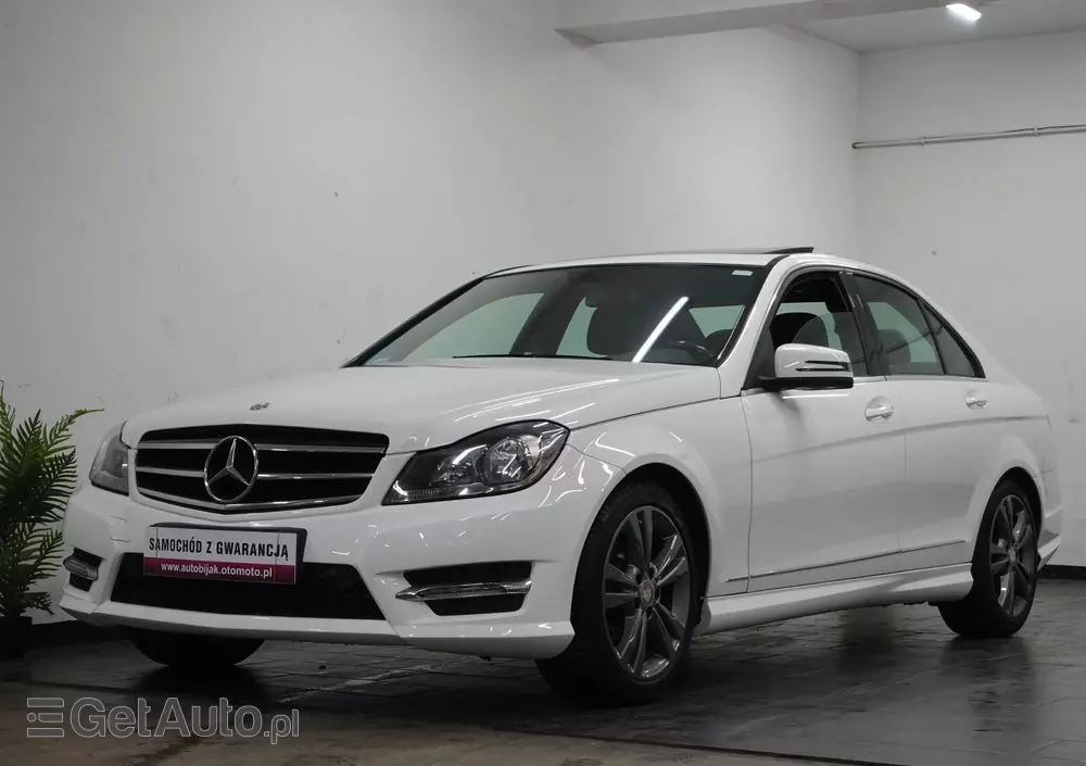 MERCEDES-BENZ Klasa C 250 7G-TRONIC Edition