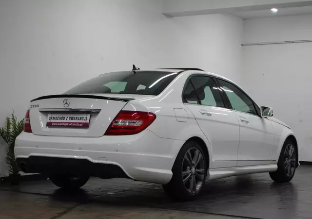 MERCEDES-BENZ Klasa C 250 7G-TRONIC Edition