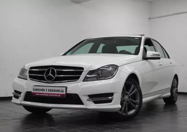 MERCEDES-BENZ Klasa C 250 7G-TRONIC Edition