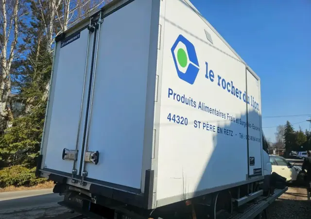 IVECO DAILY 35C18 CHŁODNIA  / KONTENER 