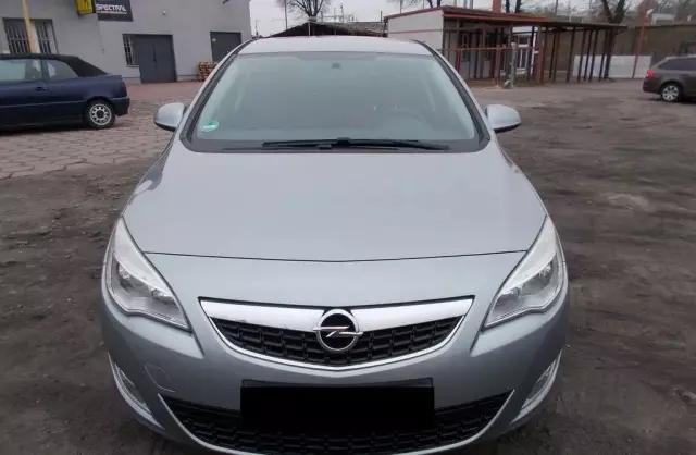 OPEL Astra 