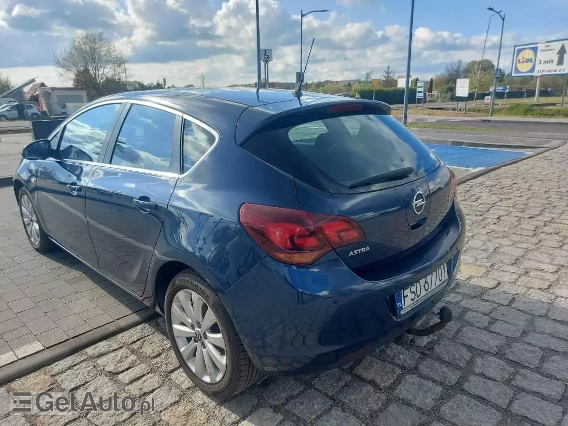 OPEL Astra 