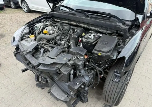 RENAULT Arkana TCe 140 EDC INTENS