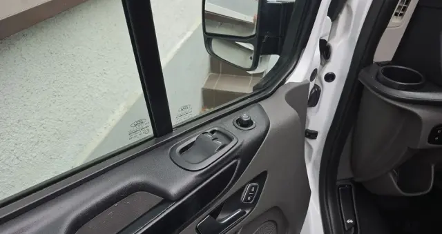 FORD TRANSIT  CUSTOM 