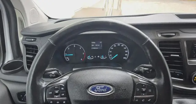 FORD TRANSIT  CUSTOM 