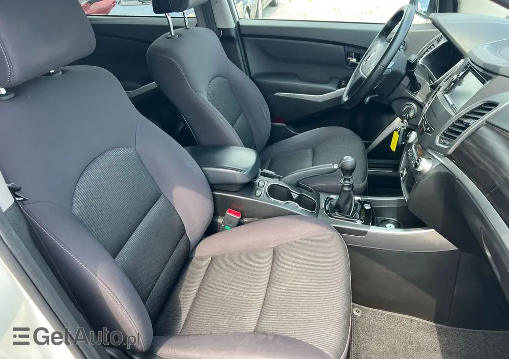 SSANGYONG/KGM Korando 2.0 Eco e-XDi DPF 2WD Sapphire