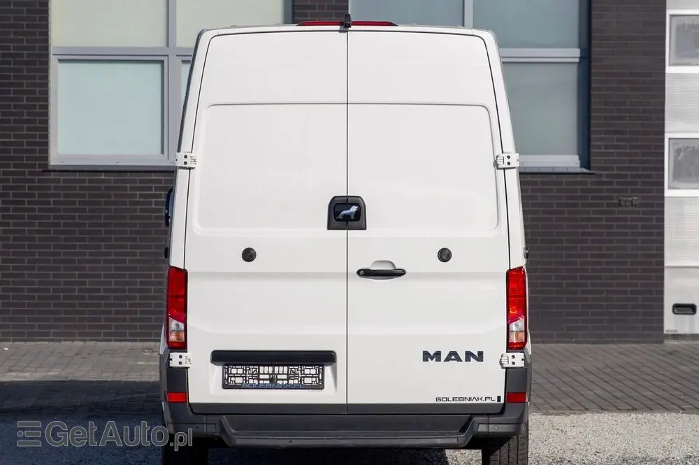 MAN TGE długi 140KM *AUTOMAT* furgon 