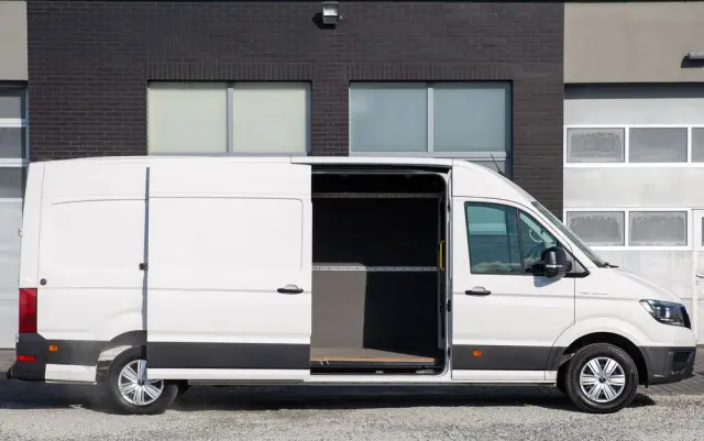 MAN TGE długi 140KM *AUTOMAT* furgon 