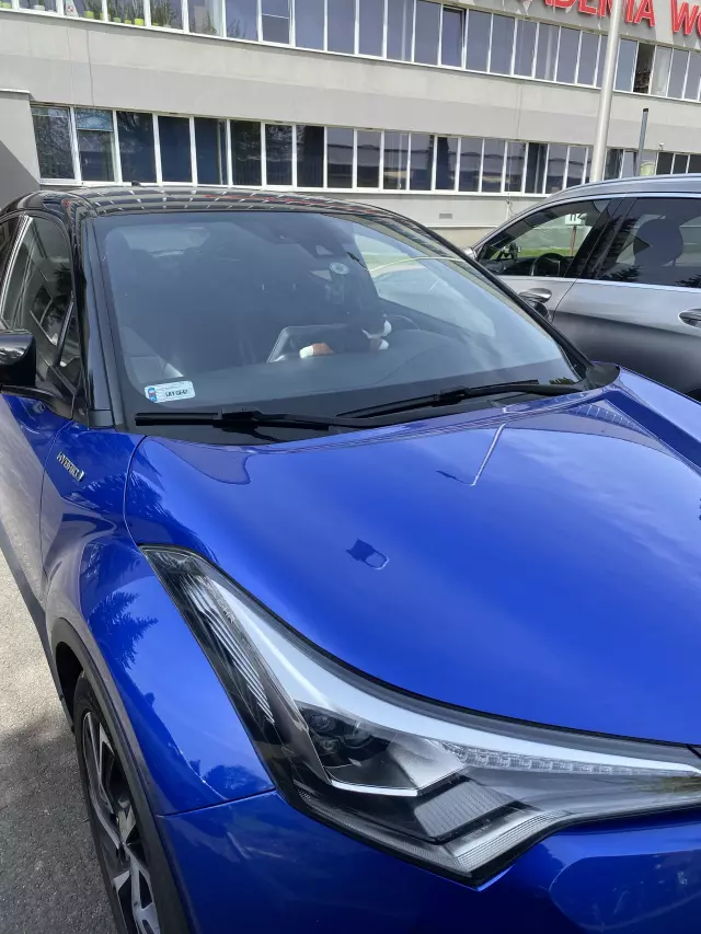 TOYOTA C-HR Selection CVT