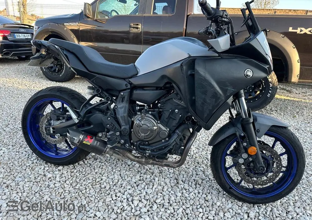YAMAHA MT 