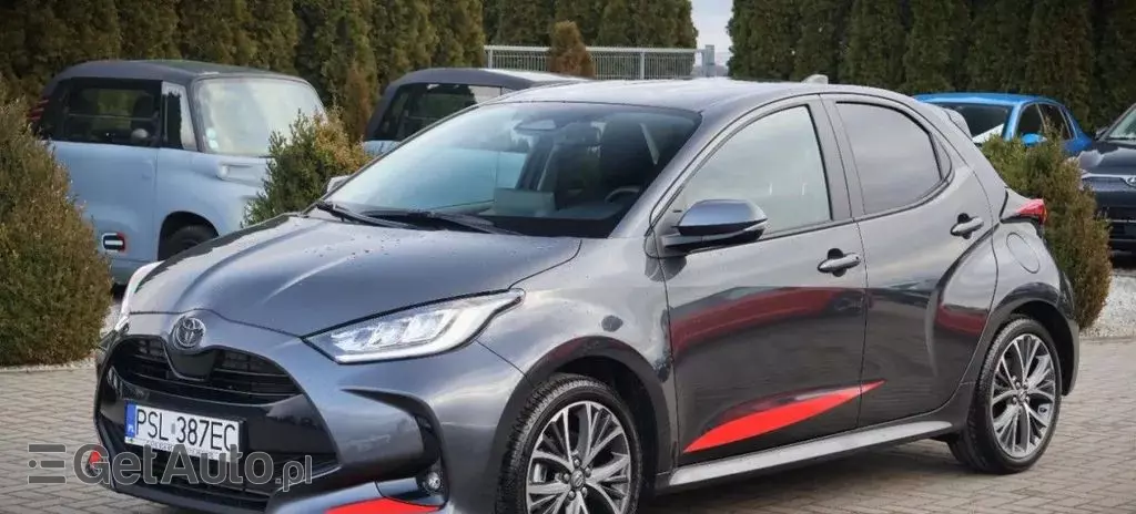 TOYOTA Yaris 