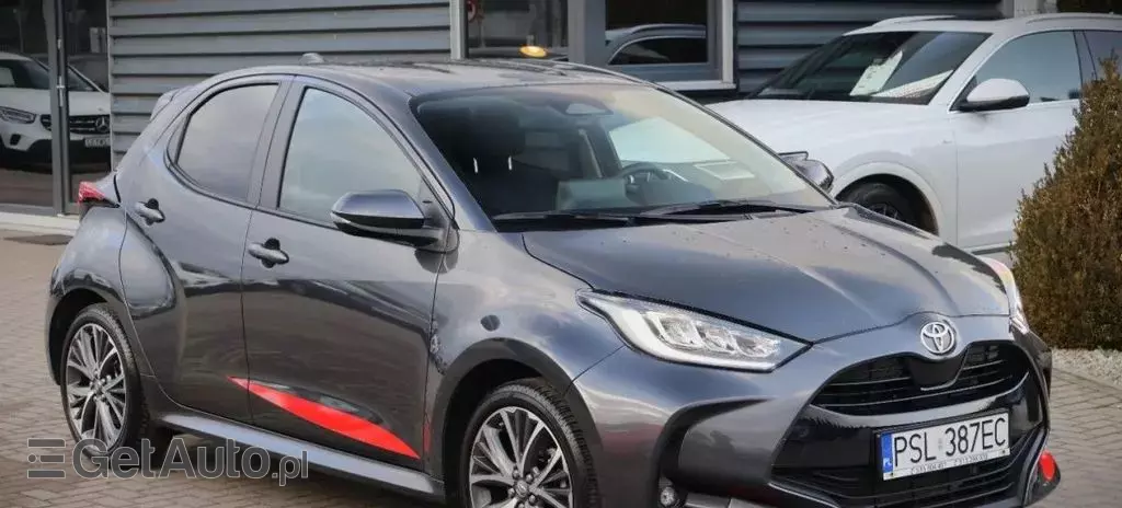 TOYOTA Yaris 