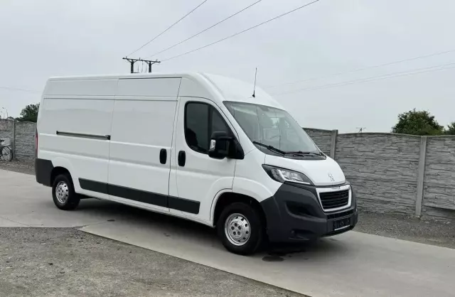 PEUGEOT Boxer 