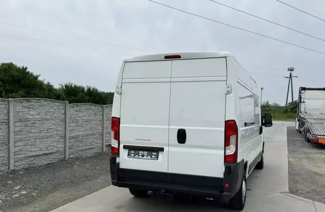 PEUGEOT Boxer 