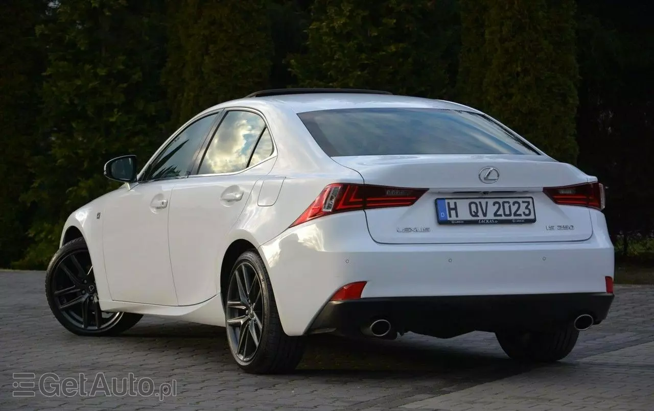 LEXUS IS F Sport