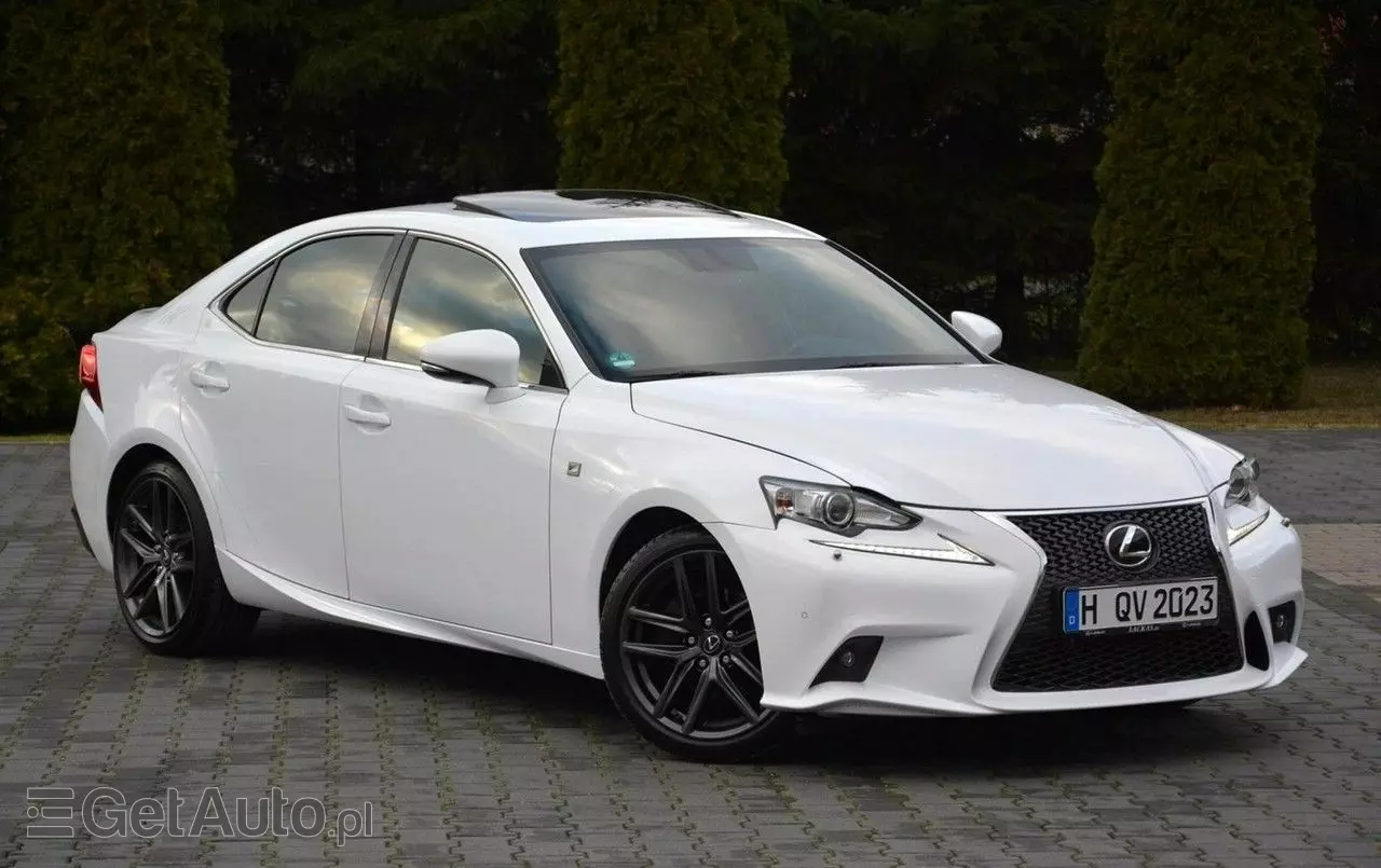 LEXUS IS F Sport
