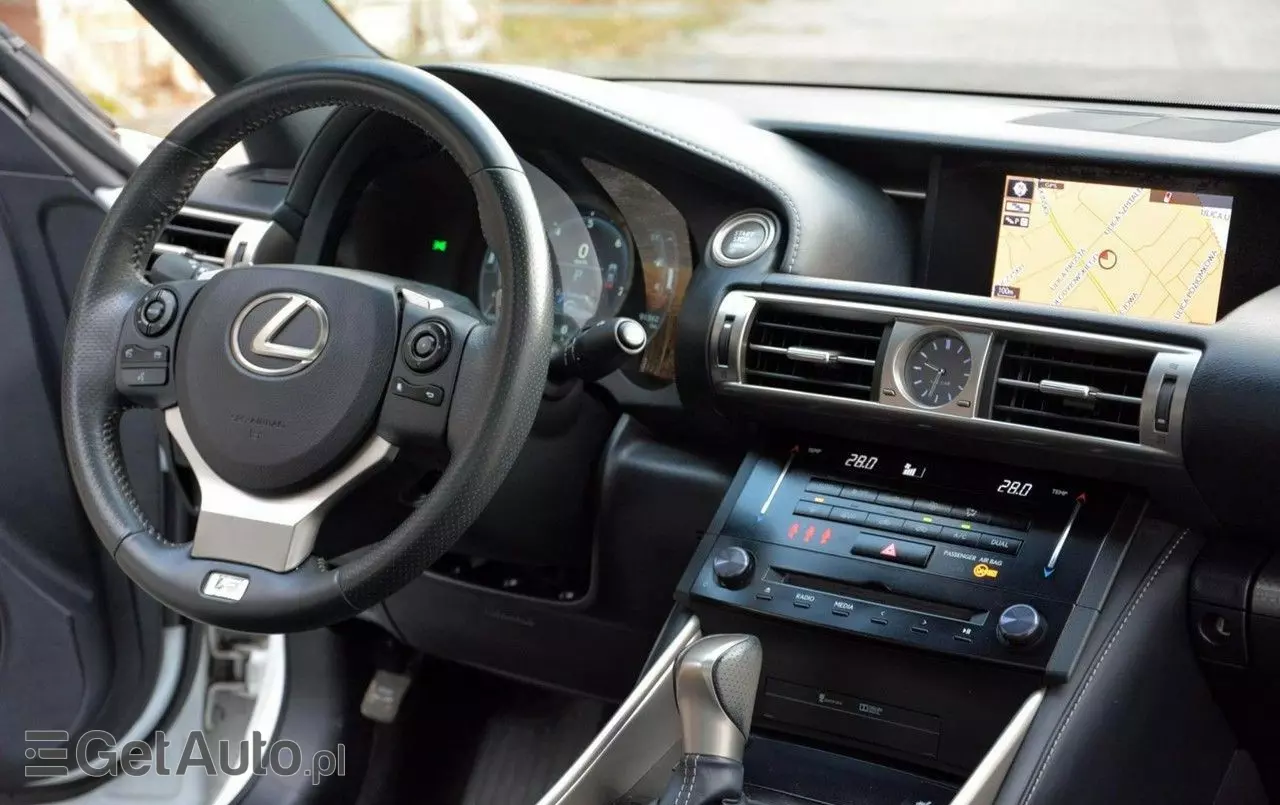 LEXUS IS F Sport