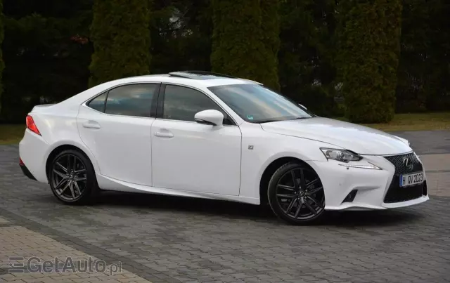LEXUS IS F Sport