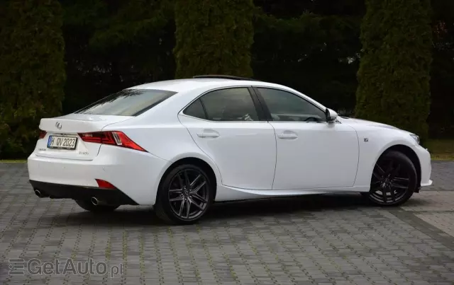 LEXUS IS F Sport