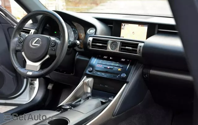 LEXUS IS F Sport