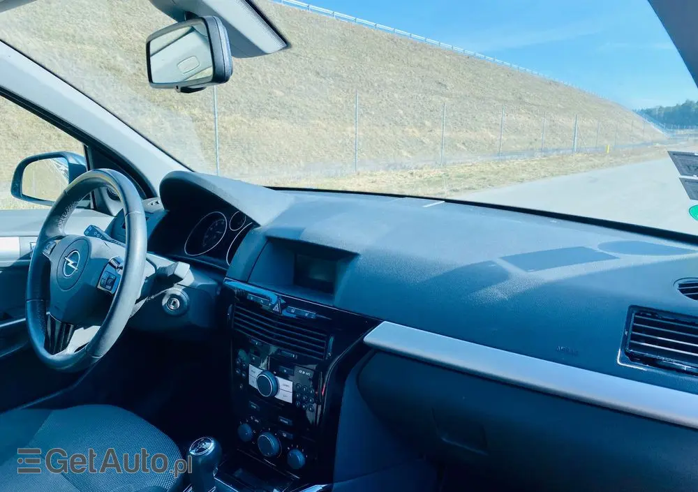 OPEL Astra 1.8 Edition 111 Jahre
