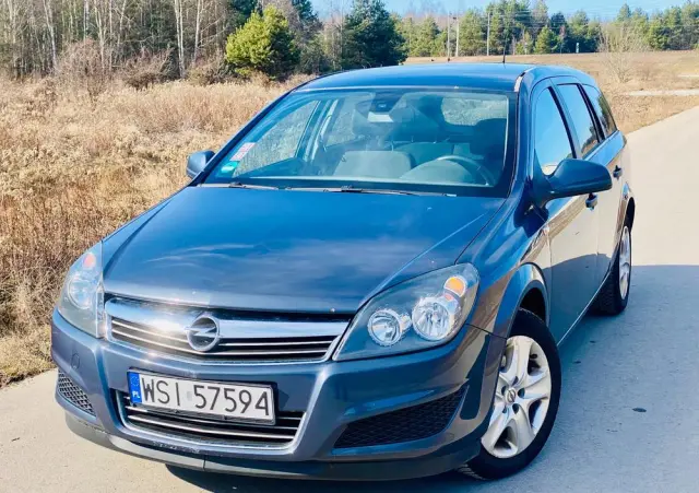 OPEL Astra 1.8 Edition 111 Jahre