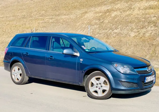OPEL Astra 1.8 Edition 111 Jahre