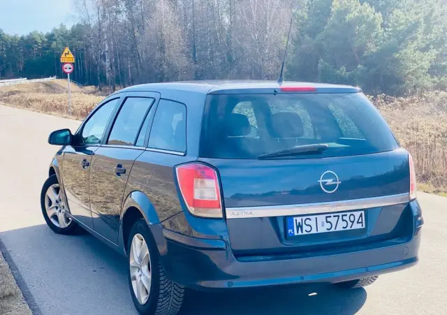 OPEL Astra 1.8 Edition 111 Jahre